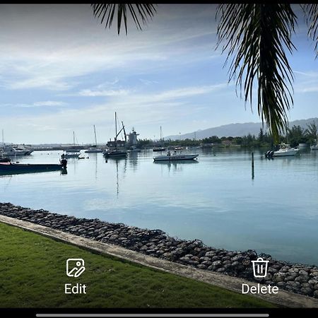 Beryls At Seawind On The Bay , Montego Bay , Jamaica Apartment ภายนอก รูปภาพ