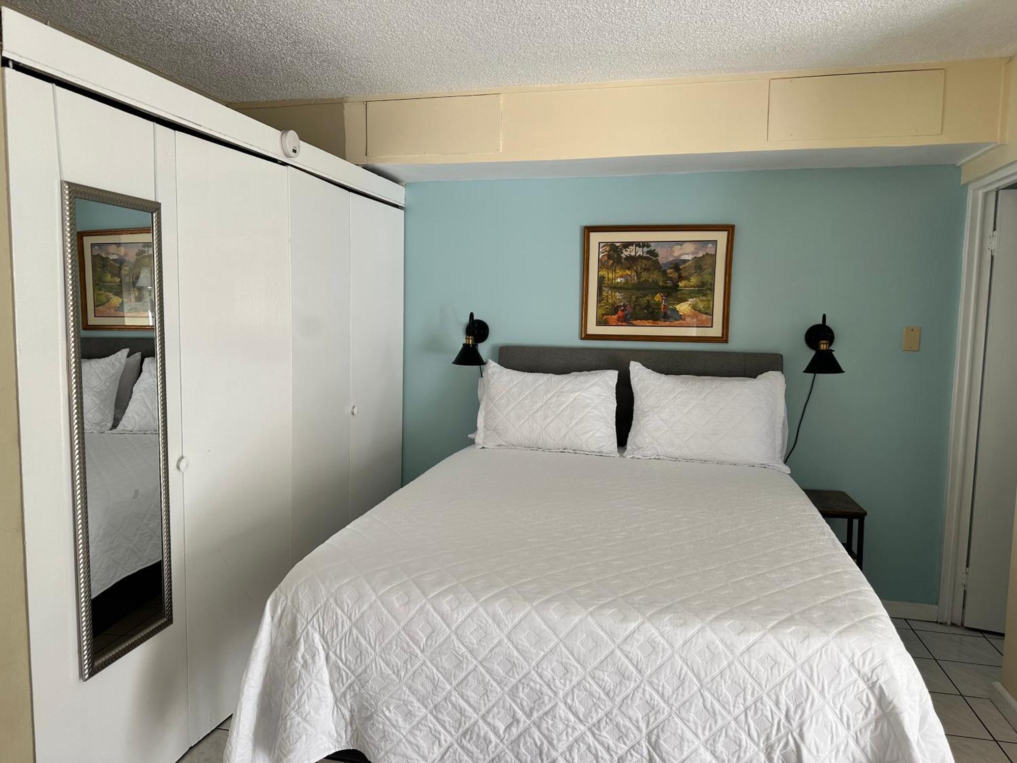 Beryls At Seawind On The Bay , Montego Bay , Jamaica Apartment ภายนอก รูปภาพ