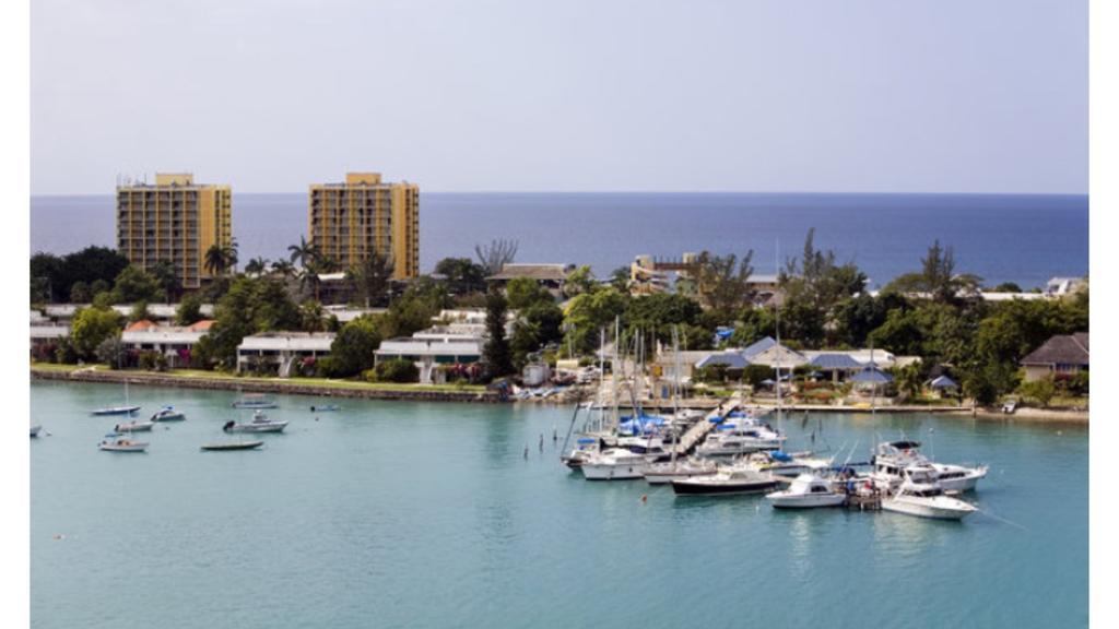Beryls At Seawind On The Bay , Montego Bay , Jamaica Apartment ภายนอก รูปภาพ